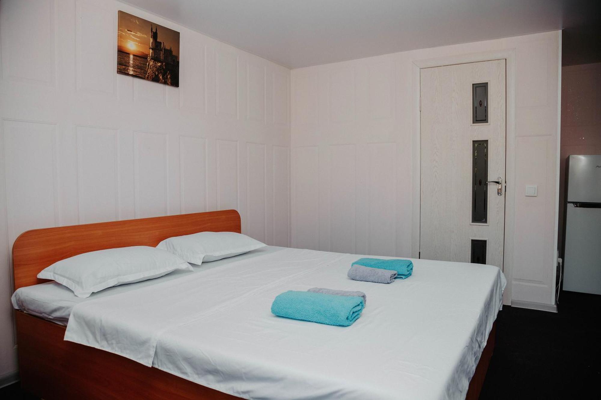 Malibu Guest House Kapchagay Eksteriør bilde